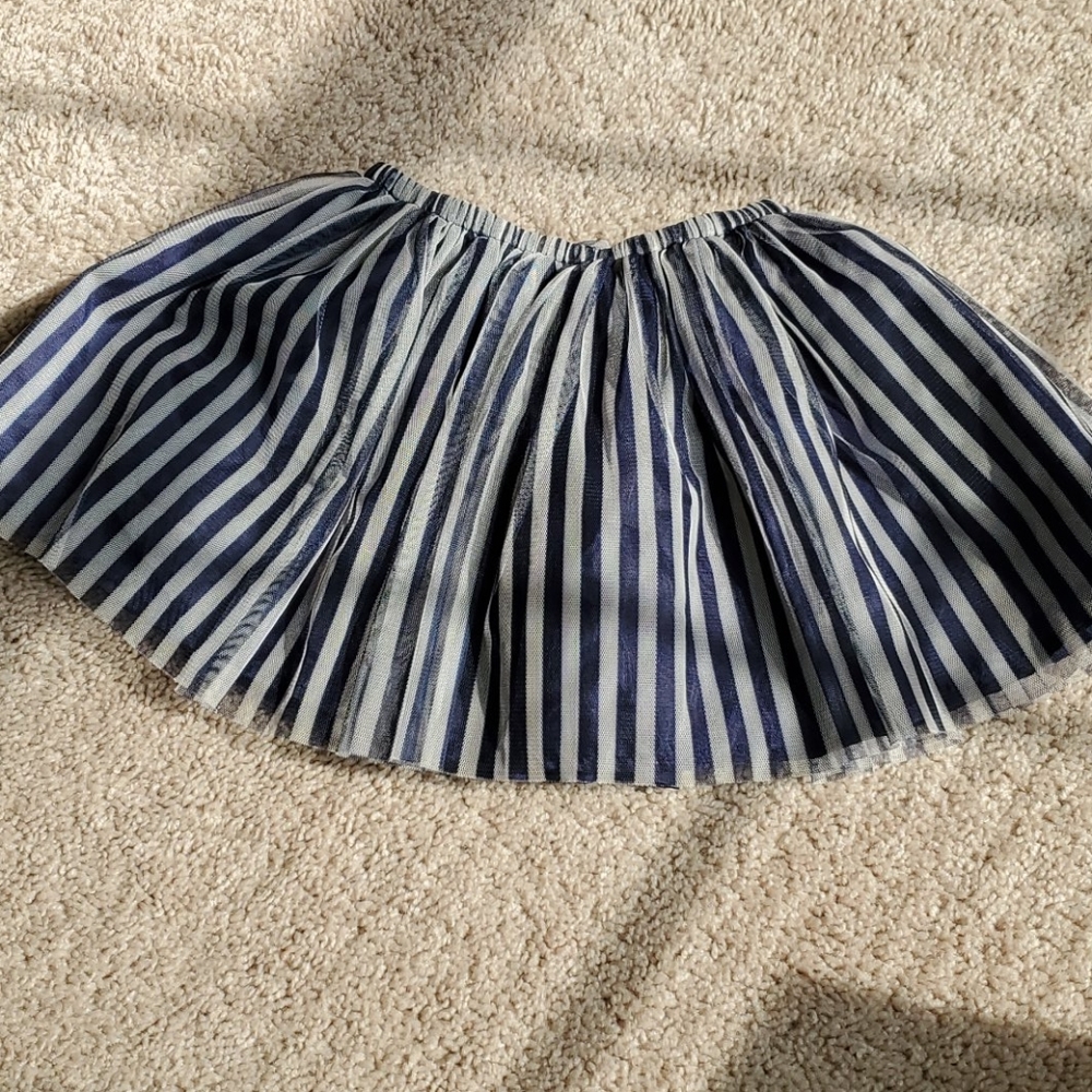 H&M Tutu - Picture 5 of 5